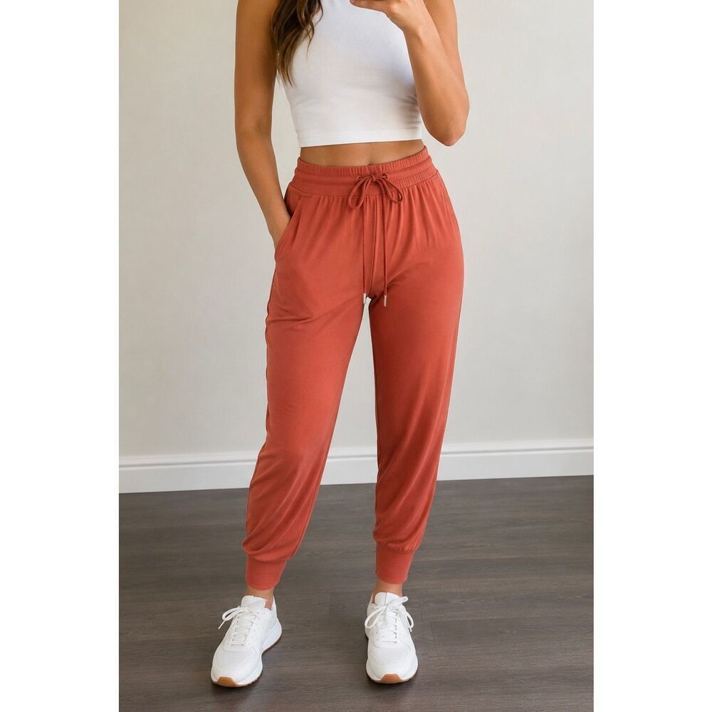Lululemon Ready To Rulu High-Rise Cropped Jogger Red Rock Size 2 / XXS